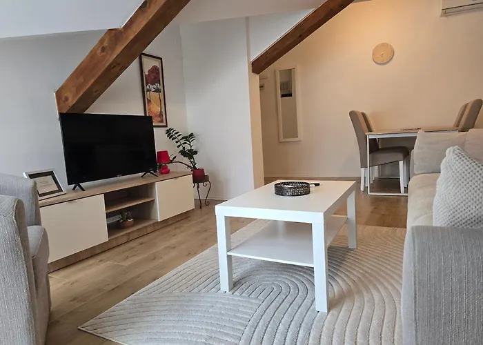 아파트 App E.n.a. *