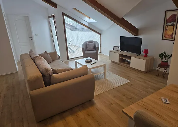 아파트 App E.n.a. 우마그